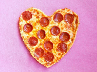 Why Pizza is the Food of Love - Featured Image